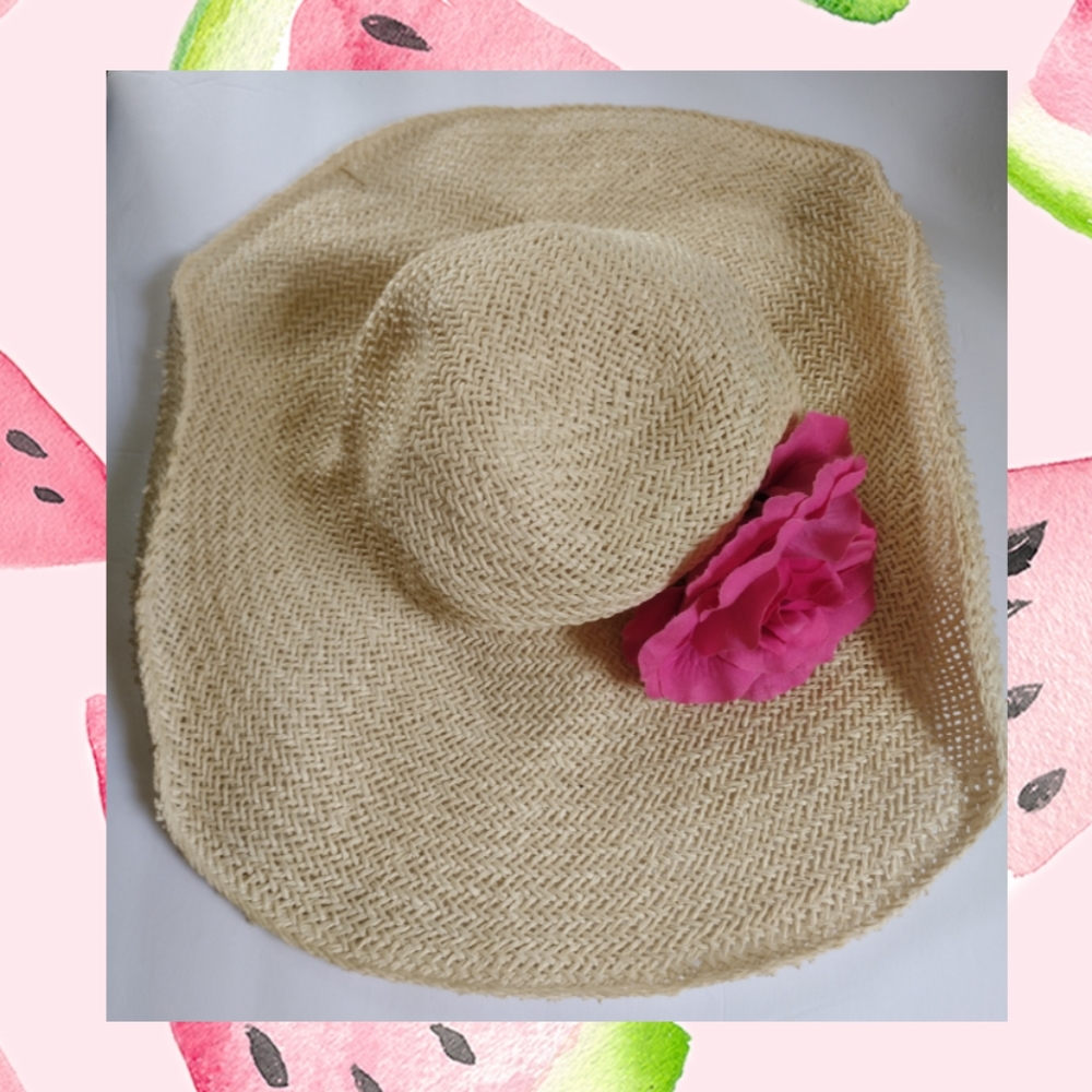 Claire's Straw Beach Hat w/ Large Pink Rose Pin EUC